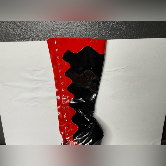Patent leather Vintage high heel boots 46 - Picture 2 of 12